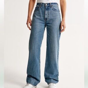 Abercombie Jeans The Loose High Rise size 25 regular length